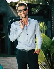 blue shirt