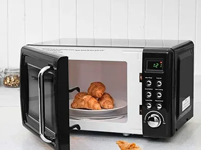 Microwave Oven