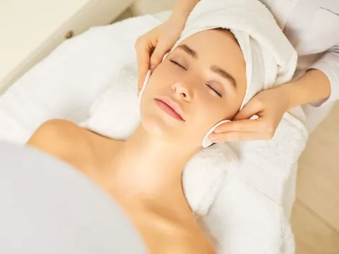 Glow & Rejuvenation Therapy