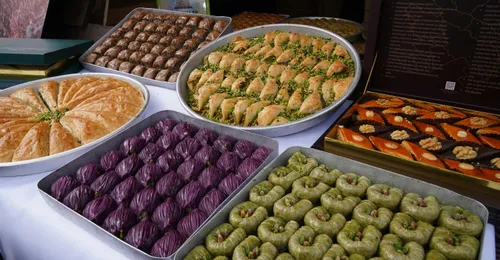 Sindhi Sweet's