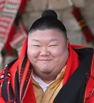 Temjen Imna Along