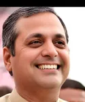 K K Dhruw