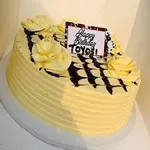 Cream cakes (8 inches 1 layer-)