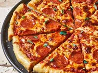 Pizza (Chicken sausage tomatoes  Bell pepper cheese)