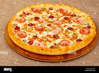 mix meat pizza