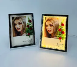 9 x 13 cm customizable LED photo frame