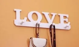 Love Design Key Hanger