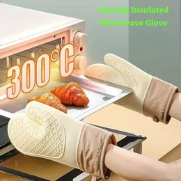 Nonslip Insulated Microwave Glove