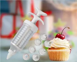 8pcs/lot Cake Decoration Pot Plastic Baking Dessert Decorators Pastry Icing Piping Nozzle Tip Chocolate Cake SugarCraft 