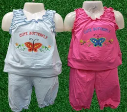 Cute Butterfly sleeveless top and capri pants set. For Baby girl two-piece outfit with butterfly embroidery. (3 Month- 1