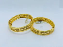 Imitation 1Pc Bangle – Elegant & Stylish Design