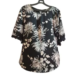 Embroidered 3/4 Sleeve Blouse