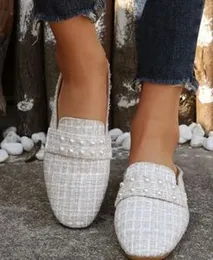 Faux Pear Decor Plaid Mule Flats Half Slippers For Women Size 42