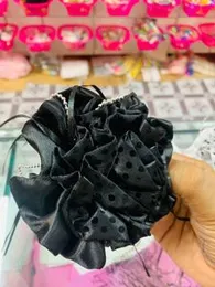 Stylish Hair Tie â Comfortable & Durable Hair Accessory