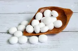 Refined Snow White Pure Naphthalene 50 Balls - 100g Eagle (Kapuru Bola)