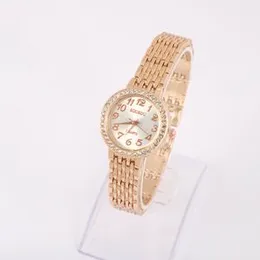 New women's quartz watch luxury rhinestone steel strap watch women's watch confession gift fashion analog dial temperament women's watch