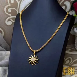 Gold Plated 18/24 Inch 2.5MM Singapore Square Fox Chain with Sun Pendant for Women