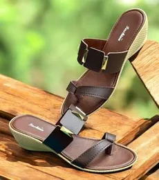 Ladies PU Heel Slippers Trendy Ladies Fashion Footwear PU Material Comfortable Slip-On Design Heel Slippers