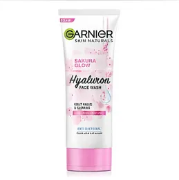 Garnier Sakura Glow Hyaluron Face Wash, 100ML