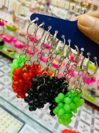 Colorful Grape-Shaped Keychain â Fun & Trendy Bag Accessory