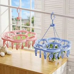 Baby hanger