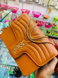 Stylish Ladies Handbag with Gold Belt Strap â Elegant & Trendy Design