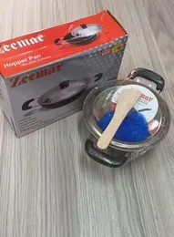 Non stick Hopper pan Brand zeemar with wooden spoon