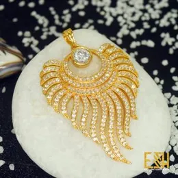 Stylish Rich Look High Quality Gold Plated King Size Sun Flame Theme Pendant with Free Gift Box