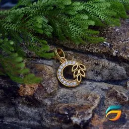 Gold Plated Round Pendant With Leaf For Ladies Fashion Stylish Rich Look Pendant For Women