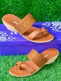 Ladies Heel Slippers Soft Comfortable Home Casual Slip-On Shoes for Women