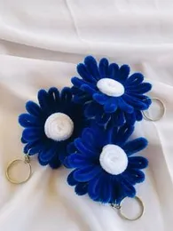 pipe cleaner flower keytag