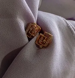 ðð¨ð¥ð ðð¥ðð­ðð ðð¨ð®ðð¥ð ð ððð«ð«ð¢ð§ð ð¬.