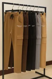 Men's cargo jogger pants.