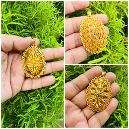 Double Layer Dubai Forming Gold Plated Oval Type Large Pendant Traditional Bridal Beauty Pendant with Flower Design for Women