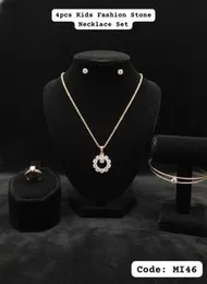 4 pcs Kids Fashion Stone Necklace Set