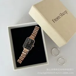 Luxury Women Watches Fashion Simple Square Quartz Watch Casual Women Watch Business Folding Alloy Ladies Clock Relogio Feminine