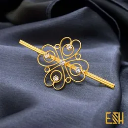 Trendy Four Heart Theme Kandiyan Gold Saree Brooch with Stones – Gold Color Luxury Jewelry Brooch for Women