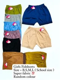 Comfort Fit Girls Fidshorts â Medium Size