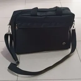 Unisex Fashion Solid Colour File Bag 36*26cm