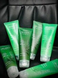 Jovees Herbal Neem Face Wash