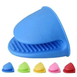2 PCs silicone heat resistant gloves