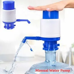 Manual water pump