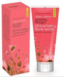 Aroma magic strawberry face wash large 100ml