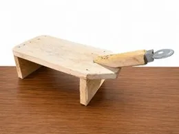 traditional Sri Lankan coconut scraper