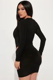 Shoulder Detailed Long Sleeve Bodycon Mini Dress