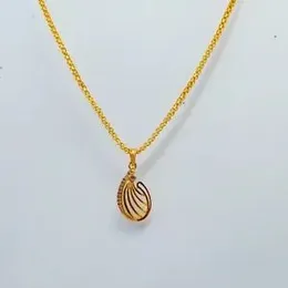 Gold Plated 2mm Bismarck Chain With Benilda Fashion Pendant Guarantee Fashion and Stylish Design For Women.