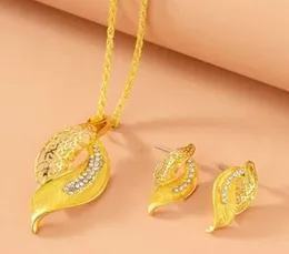 3Pcs Set Necklace â Elegant Fashion Jewelry | Pre-Order | Free Delivery