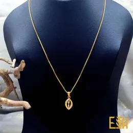 ESH Gold Plated Guaranteed 2MM Singapore Square Fox Chain 18/24 Inch with Butterfly Heart Fixed Stone Pendant