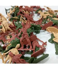 solider shape erasers 7 pcs mini erasers.