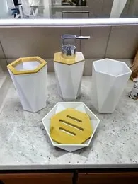 4PCS HEXAGON BATHROOM ACCESSORIES SET WOOD MIX